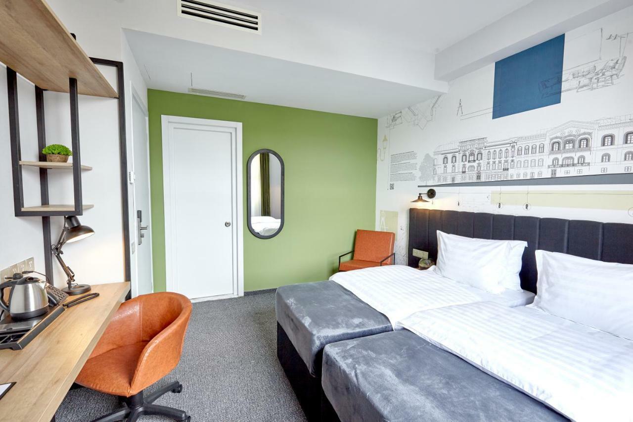 Graphica Tbilisi Hotel Extérieur photo
